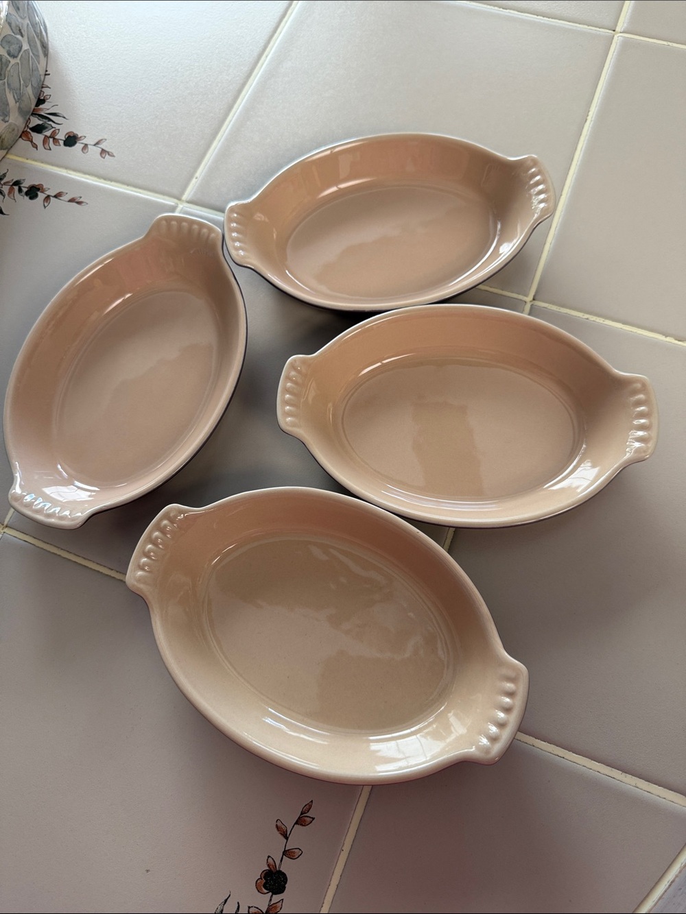 Le Creuset Mini Oval Au Gratin Dishes - Picture 5 of 7